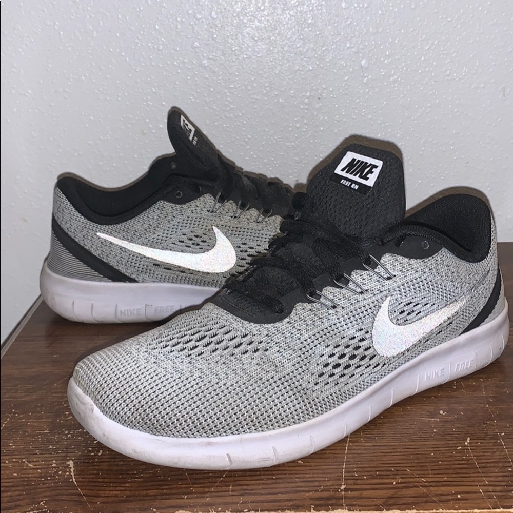 Nike Free Runners